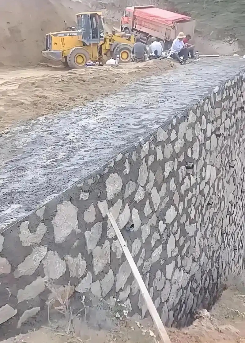 焦作博爱县边坡加固